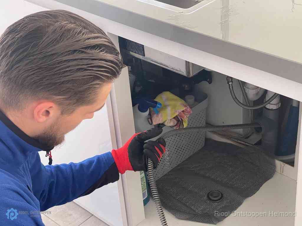 Gootsteen Ontstopt Helmond