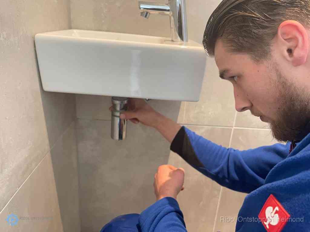 Wastafel Ontstoppen Helmond